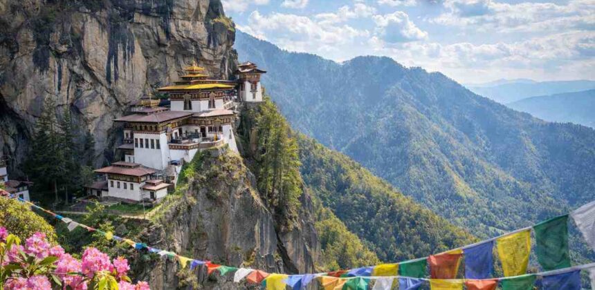 Bhutan Weather in April