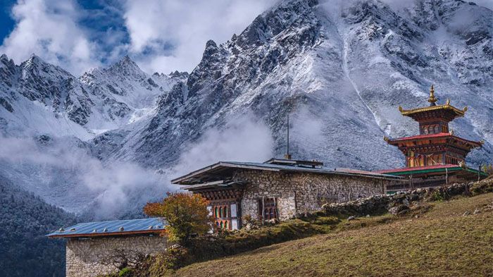Bhutan Weather in April